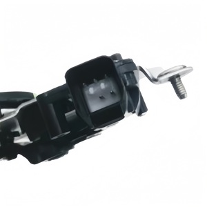 Verrou de coffre Kia Sportage 81290-1F020 en plastique noir – Pièce de rechange pour serrure de hayon - Product Image 4