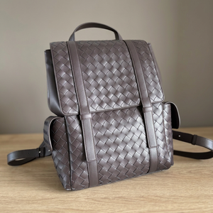 Mochila Unisex de Cuero Genuino Tejido, Estilo Minimalista Normcore, con Patrón de Diamantes, de 20-35L, para Uso Diario - Product Image 4
