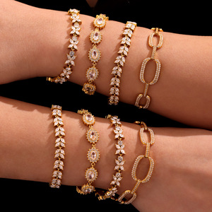 Trắng Zircon Bất Mạ Vàng Thép Không Gỉ Vòng Đeo Tay Hợp Thời Trang Phong Cách Nhà Máy Trực Tiếp Bán Buôn Cho Cô Gái Thời Trang Thấp Chuỗi Liên Kết - Product Image 6