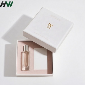 Boîte d'emballage de luxe en carton rigide personnalisée pour parfums et bijoux avec doublure en EVA - Product Image 2