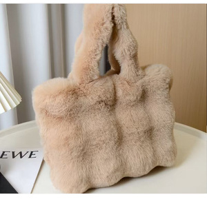 Bolso de Mano Casual para Mujer, de Felpa, para Otoño e Invierno, con Cierre Magnético, Venta al Por Mayor en Línea - Product Image 2