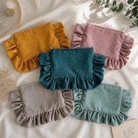 Pochette en velours côtelé à volants pour l'automne et l'hiver, pochette de maquillage en tissu de couleur unie, sac de rangement cosmétique portable pour les voyages et les sorties