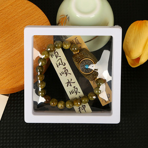 Bracelet en bois avec perles, pierre naturelle, cadeau unisexe, bijoux tendance - Product Image 1