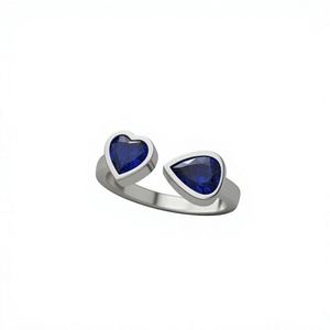 Anillo de Zafiro Azul Cultivado en Laboratorio Toi-et-Moi en Oro Blanco de 14 Quilates, Joyería Fina de Lujo - Product Image 1