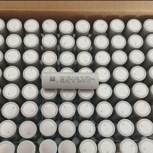 Baterai Lithium Ion 21700 5000mAh P50B 3.6V 60A untuk Perkakas Listrik Paket EV - Product Image 1