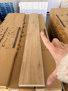 Revêtement de sol en vinyle SPC, fabrication en usine, installation facile, antidérapant, revêtement en plastique <span class=keywords><strong>stratifié</strong></span> PVC, tapis - Product Image 6