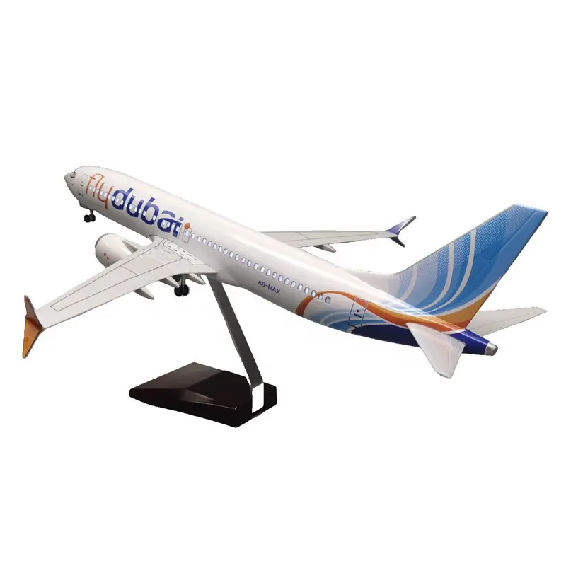 프로모션 모델 비행기 B737 스케일 1:85 47cm 보잉 737 MAX8 비행 두바이 데스크탑 여객기 모델