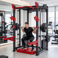 Rack d'entraînement à poulie fixe trois-en-un haute performance compatible avec plusieurs accessoires pour l'exercice du corps entier