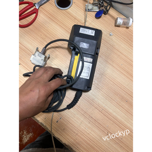 Controlador de Enseñanza IAI NNB SEL-TD, HG1H-SA12BEH-MK1379-S5 SEL SCR-I-533=9G26 Usado - Product Image 2