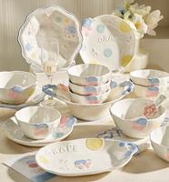 Service de table en céramique motif papillon et raisin en relief, vaisselle en porcelaine sous glaçure colorée, bols et assiettes, compatible lave-vaisselle pour fêtes et usage domestique