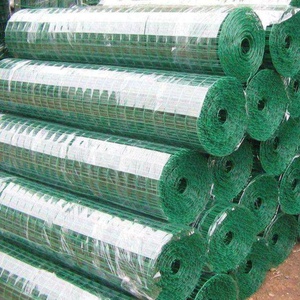 Resistente a la corrosión Invernadero Malla soldada Luz Permeable Soporte para plantas Vides trepadoras Jaula hecha Alambre de hierro galvanizado Cuadrado - Product Image 3