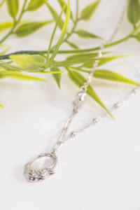 Collar Personalizado con Baño de Plata y Oro, Cadena de Eslabones Bohemia con Ópalo, Colgante de Concha Simple para Clavícula, Regalo Unisex - Product Image 4