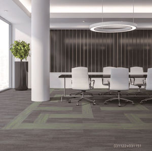 Dalles de moquette commerciales écologiques en nylon teint en masse avec support en PE, 100x25 cm, pour sols de bureaux - Product Image 4
