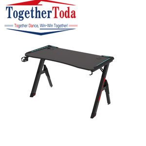 <span class=keywords><strong>Bureau</strong></span> de jeu léger en forme de X Grande table de jeu <span class=keywords><strong>noir</strong></span> <span class=keywords><strong>et</strong></span> <span class=keywords><strong>rouge</strong></span> <span class=keywords><strong>Bureau</strong></span> d'ordinateur <span class=keywords><strong>Bureau</strong></span> à domicile pour PC - Product Image 3