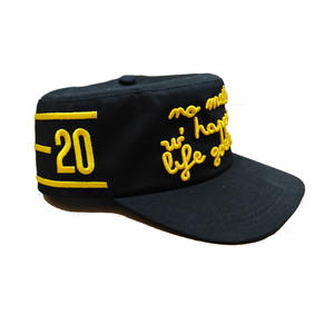 قبعة مخدة فاخرة عالية الجودة من علامة تجارية مسطحة بتطريز شعار ذهبي مخصص - Product Image 5