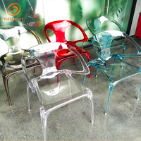 Chaises en plastique transparent de style minimaliste et design moderne, chaises en résine PC pour événements et repas