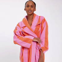 Albornoz de rizo de algodón 100% absorbente de rayas personalizadas de lujo para mujer