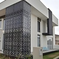 Ecrans décoratifs en aluminium personnalisés pour l'extérieur Ecran en métal découpé au laser en acier pour l'extérieur Rampe de découpe laser pour balcon