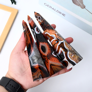 Vente en gros de pierres précieuses naturelles de haute qualité pour la guérison, points de cristal d'agate sardonyx rouge rayée pour la décoration - Product Image 6