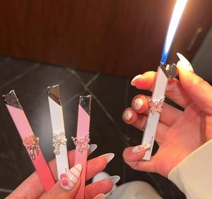 Accendino Elettrico Moderno Ricaricabile <span class=keywords><strong>in</strong></span> Acciaio con Effetto Fiamma, Logo Personalizzato, Vendita all'Ingrosso per Feste e Tabaccherie - Product Image 2