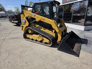 Cargadora Compacta CAT 259D3 con Configuración de Cucharón Frontal para Tareas de Construcción, Equipo Multifunción - Product Image 3