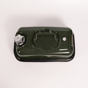 Nouveau fournisseur chinois, réputation fiable, Yinxin Green Steel, <span class=keywords><strong>bidon</strong></span> de carburant carré portable de haute qualité <span class=keywords><strong>20L</strong></span> pour <span class=keywords><strong>moto</strong></span> - Product Image 3