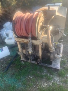Machine d'hydrosemeuse de haute qualité fabriquée en Chine avec un réservoir de <span class=keywords><strong>6m3</strong></span> et un moteur diesel de 120HP pour pelouse - Product Image 6