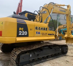 Excavatrice sur chenilles hydraulique Komatsu PC220-8 d'occasion, entièrement testée et de qualité supérieure, à prix raisonnable, à vendre. - Product Image 1