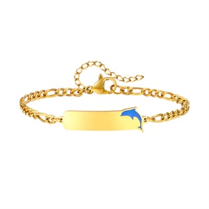 Pulsera de Cadena Figaro de Acero Inoxidable con Barra Cuadrada y Dije de Delfín Esmaltado, Joyería Fina de Moda para Mujer - Product Image 1