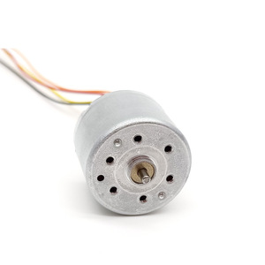 El fabricante suministra motores sin escobillas de 24 mm de diámetro con accionamiento integrado y control de circuito cerrado, motor sin escobillas 2418. - Product Image 5