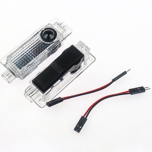 Projecteur de lumière de bienvenue pour porte de <span class=keywords><strong>voiture</strong></span> BM W, lampe LED avec logo, lumière d'ombre compatible avec les séries 3, 5, 7, X3, X5, X6, X7, haute luminosité - Product Image 1
