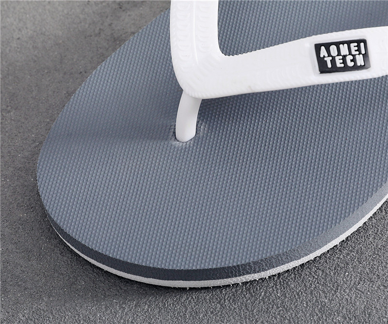 Rubber Flip Flops Non-slip Personality Clamp Beach Summer Flip-Flops Slippers for Men