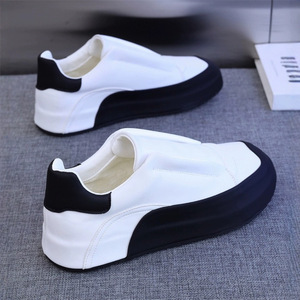 รองเท้าผ้าใบแฟชั่นสไตล์เรโทรสุดฮิต ขายดี ใส่สบาย นุ่มเท้า แบบซิป - Product Image 2
