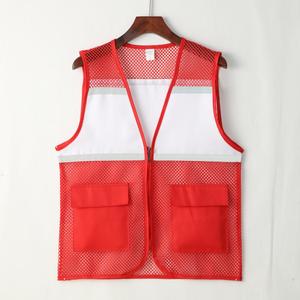 Gilet de travail en polyester sans manches respirant personnalisable Conception de sécurité réfléchissante pour le travail bénévole Activités de groupe de supermarché - Product Image 1