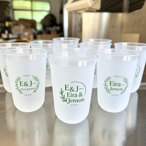 Vaso de Plástico PP de 1L con Logotipo Personalizado OEM, Moldeado por Inyección, Mate, Esmerilado, para Bodas, Estadios, Cerveza, Fiestas y Eventos - Product Image 1
