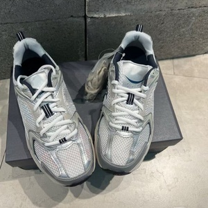 Zapatillas Deportivas de Malla Transpirable Unisex, Estilo 2026, Antideslizantes, Casuales, para Correr y Caminar, para Hombre y Mujer - Product Image 1