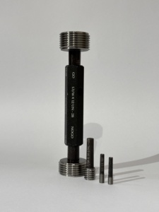 Premium Industrial Unified <b>Thread</b> Plug <b>Gauge</b> for High Accuracy <b>Thread</b> Measurement Reliable Durable Tool for Mechanical Use - Product Image 2