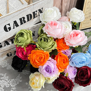 Roses artificielles en soie Snow Mountain Rose, fleurs pour mariage et décoration de la maison - Product Image 1