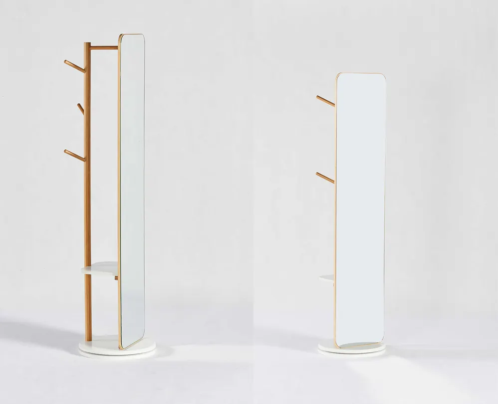 Milieuvriendelijke Bamboe Kapstok Met Spiegelspiegel Over De Volledige Lengte Met Kapstok Beweegbare Slaapkamerfittingsspiegel