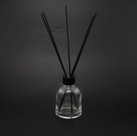 Bouteille de diffuseur en verre de luxe de 150ml avec bouteille de parfum de parfum d'arôme de bâton de roseau ronde