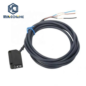 โฟโตอิเล็กทริคเซนเซอร์แบบสะท้อนแสงกระจาย E3ZG-D62 E3ZG-D81 ขั้วต่อเอาต์พุต M12 แบบกะทัดรัดสำหรับระบบอัตโนมัติทางอุตสาหกรรม - Product Image 1