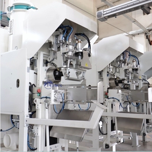 Máquina de Llenado y Empaquetado Semiautomática Personalizada <span class=keywords><strong>para</strong></span> Alimentos en Polvo, Granos, Arroz, Azúcar, Café, Té, Bolsas de 10 kg y 20 kg - Product Image 2