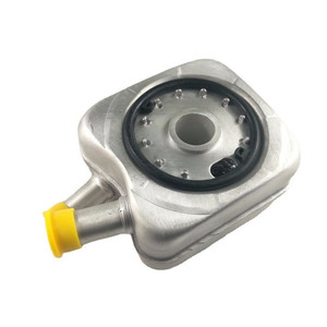 Refroidisseur d'huile pour Audi A3 A4 A6 Jetta 028117021B 10x8x6 Core Size Pièce de rechange - Product Image 1