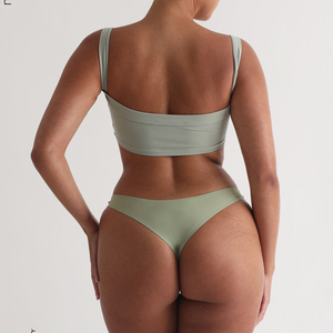 Top Corto Sexy de Estilo Nuevo 2025 para Mujer, Ropa de Estar en Casa, Bralette con Espalda Descubierta, Ligero, Transpirable, Suave, Liso, Acolchado, con Nervaduras - Product Image 4