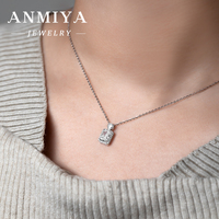 Collier élégant en argent plaqué argent 925 avec pendentif rectangulaire en CZ Halo Teardrop pour anniversaire, mariage, fête, usage quotidien
