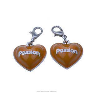 Personalizado <span class=keywords><strong>de</strong></span> chorro <span class=keywords><strong>de</strong></span> arena funko corazón retráctil llavero - Product Image 3