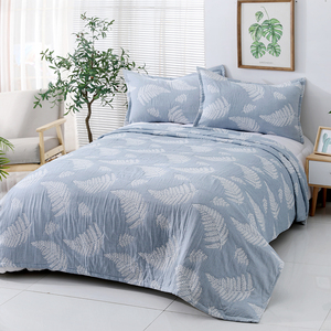 Custom Cotton Polyester Jacquard <strong>Bedspread</strong> Coverlet Quilt Set <strong>King</strong> &amp; Queen Size with Plant Pattern Cooling &amp; Inflatable Features - Product Image 4