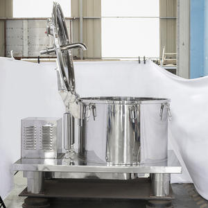 Échantillon d'usine de qualité supérieure utilisé <span class=keywords><strong>centrifugeuse</strong></span> à panier à décharge supérieure de déshydratation continue pour séparer la <span class=keywords><strong>vitamine</strong></span> d'amidon de sucre - Product Image 2