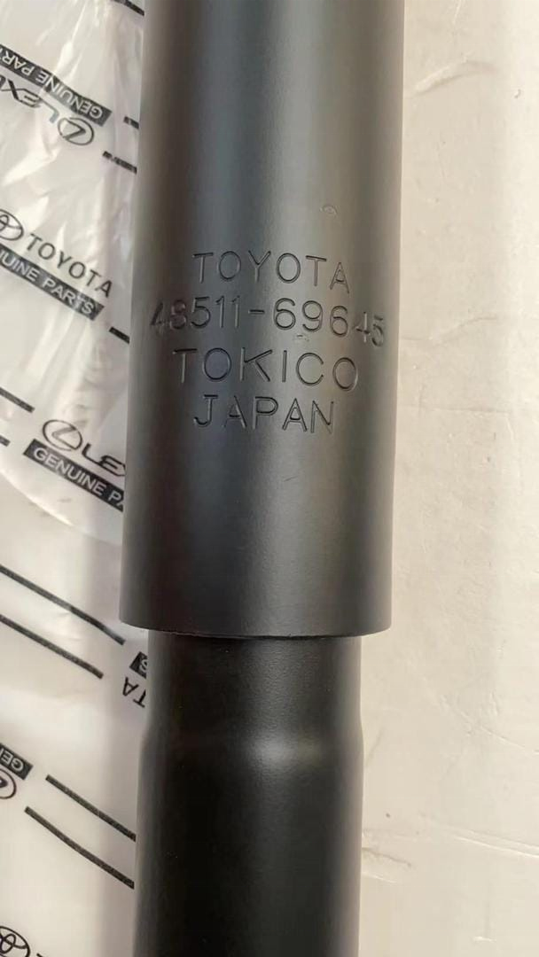 48511-69645 Suspension Shock Absorber for Toyota Land Cruiser