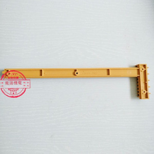 Banda de advertencia amarilla YS004B278 para escaleras mecánicas Mitsubishi - Product Image 2